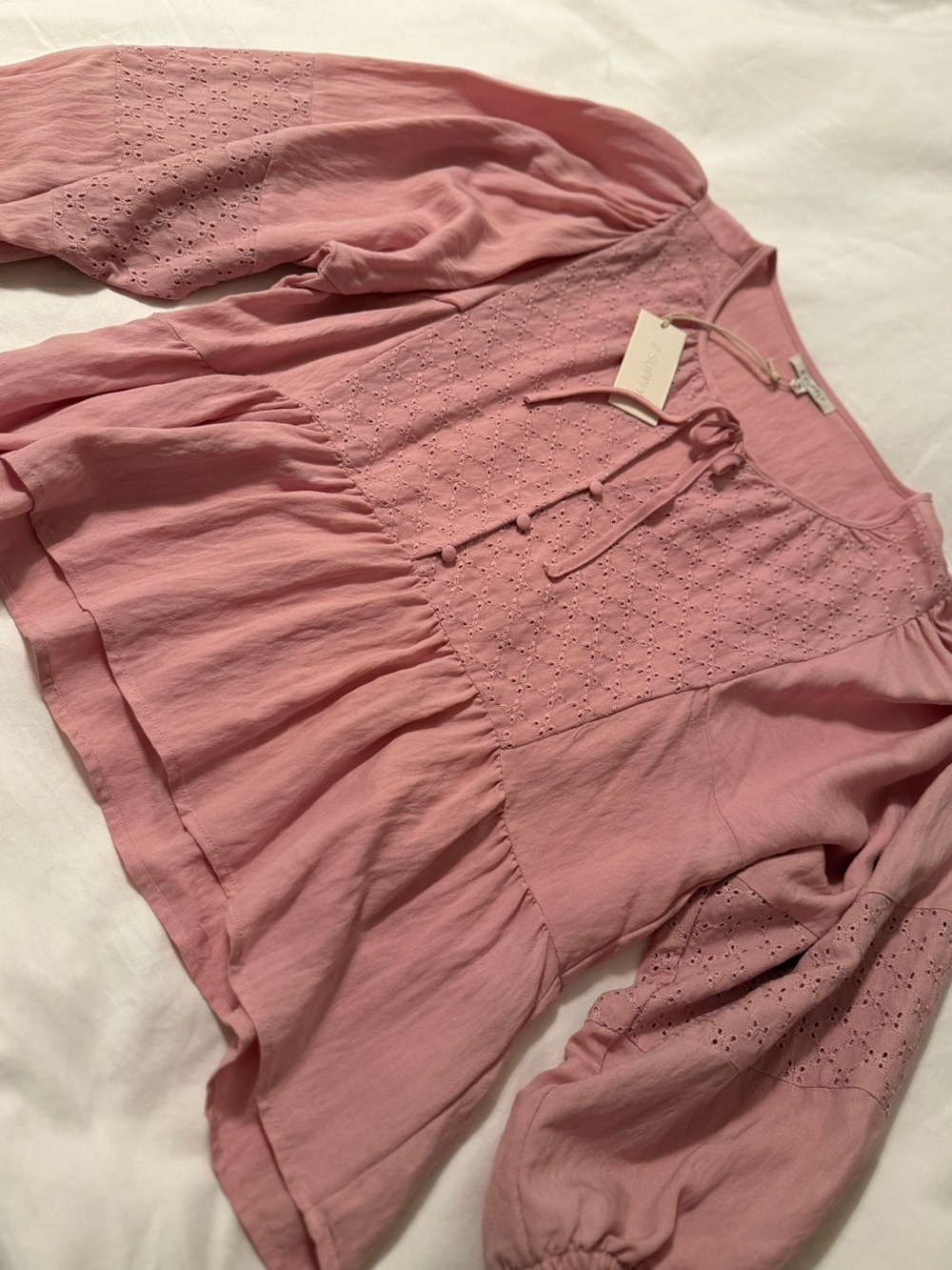 NWT Z Supply eyelet blouse dusty pink/mauve cottage core